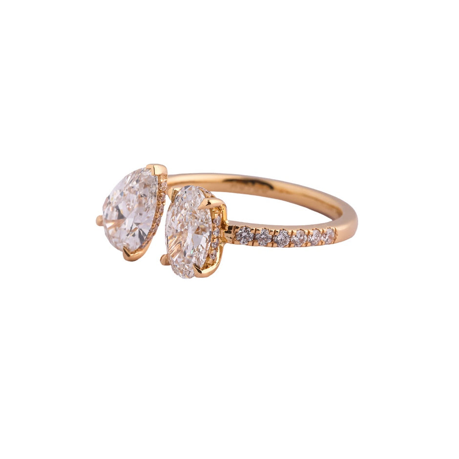 Duet Pear & Oval Toi et Moi Ring — view 2