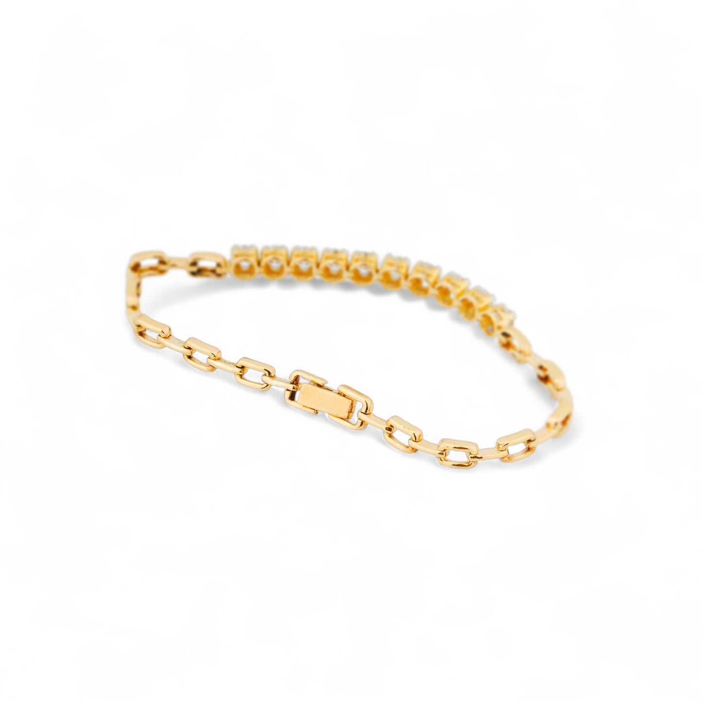 2.2 Carat Shimmering Round Lab Grown Diamond Chain Bracelet in Gold For Women