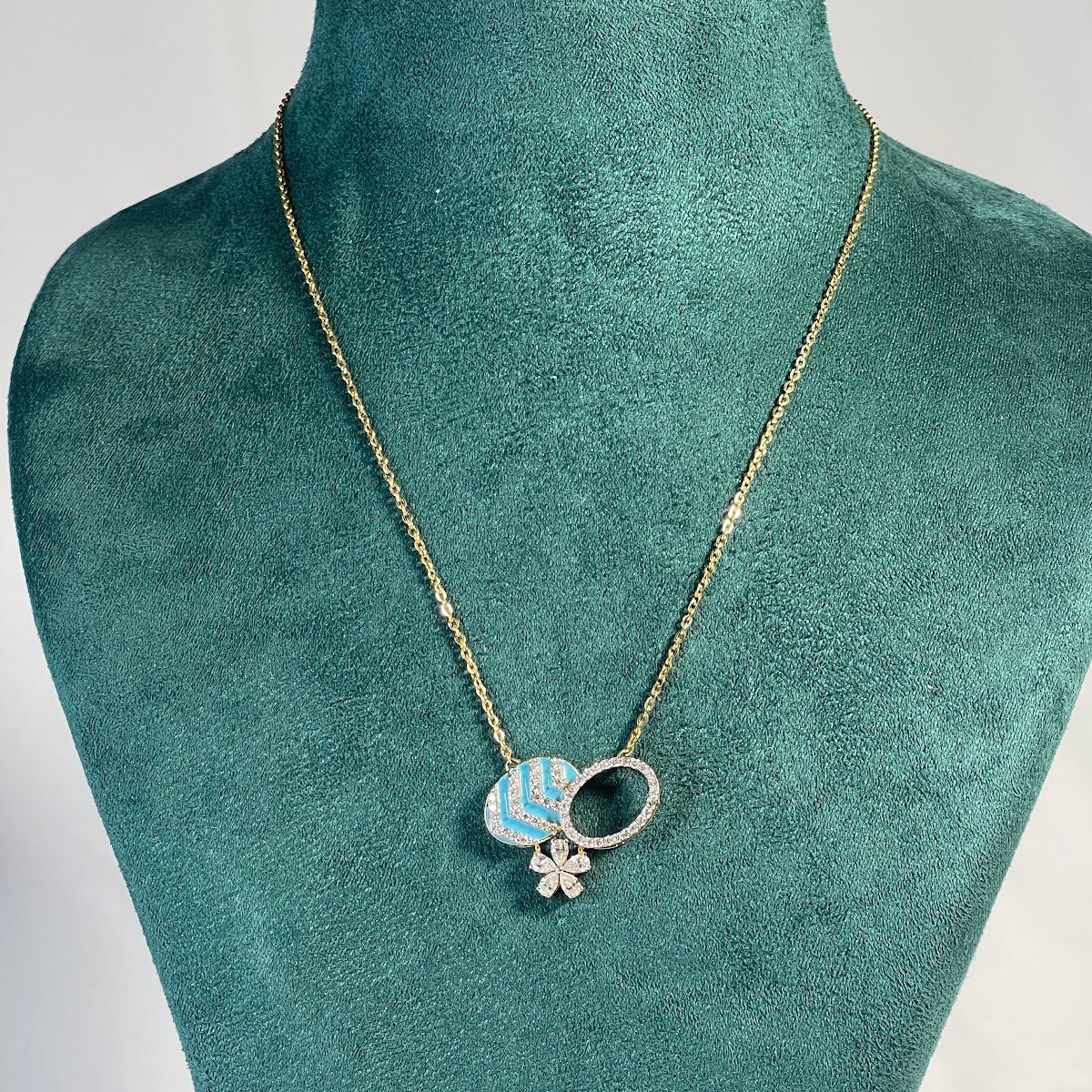 705 Pendant
