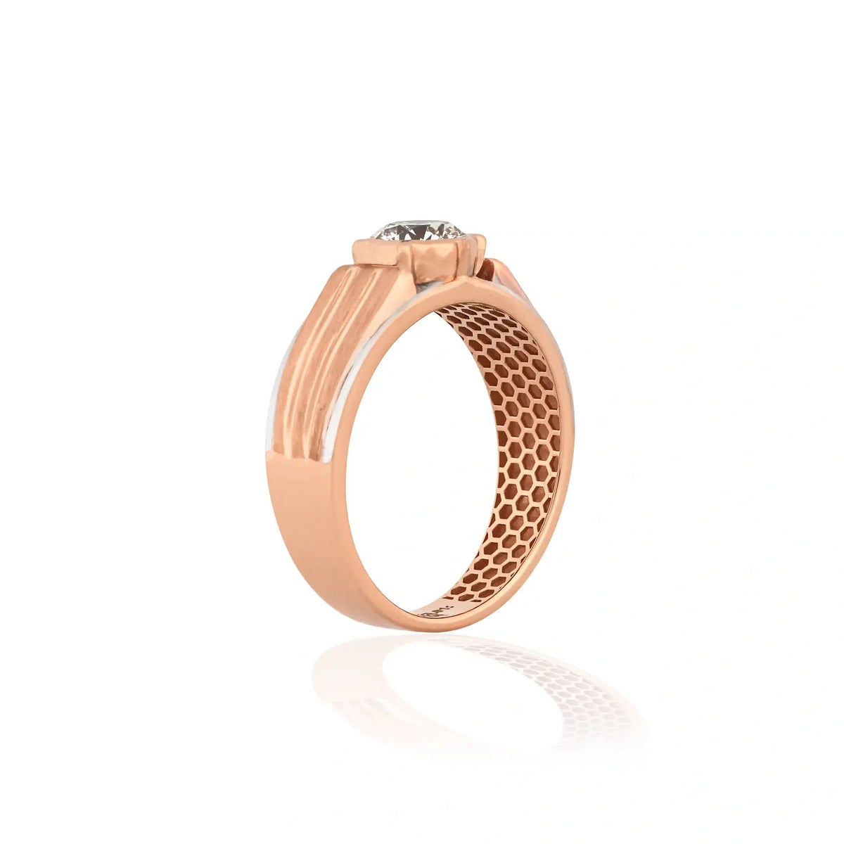 Atlas Round Diamond Ribbed Signet Ring — profile view