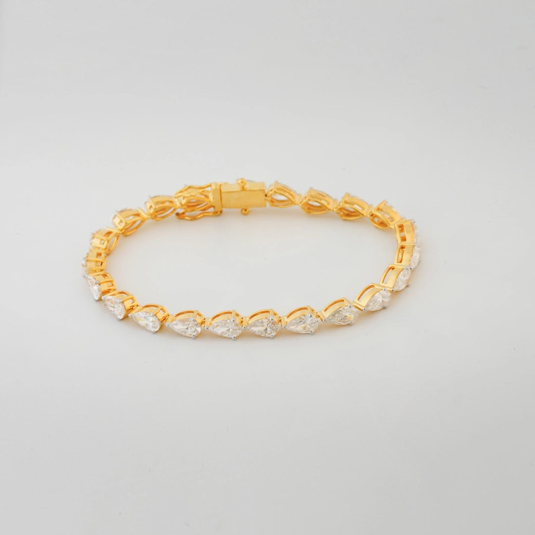 7.28 Carat Lab-Grown Diamond Bracelet for Women - view 1