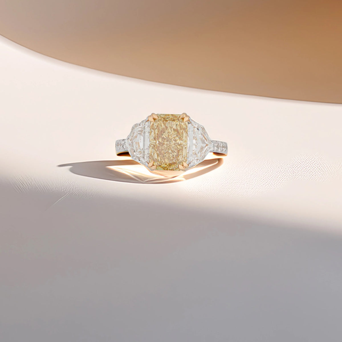 Soleia Fancy Radiant Trapezoid-Side Ring — front view