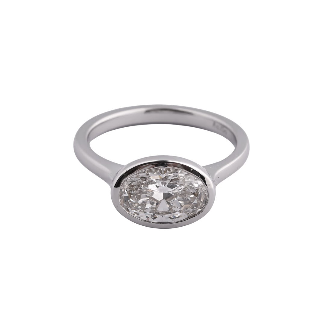 Linea East-West Oval Bezel Ring — view 3