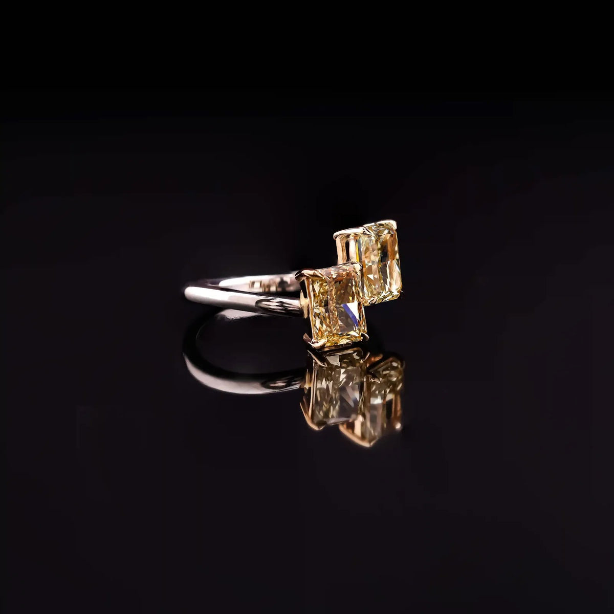 Solstice Fancy Radiant Toi et Moi Ring — profile view