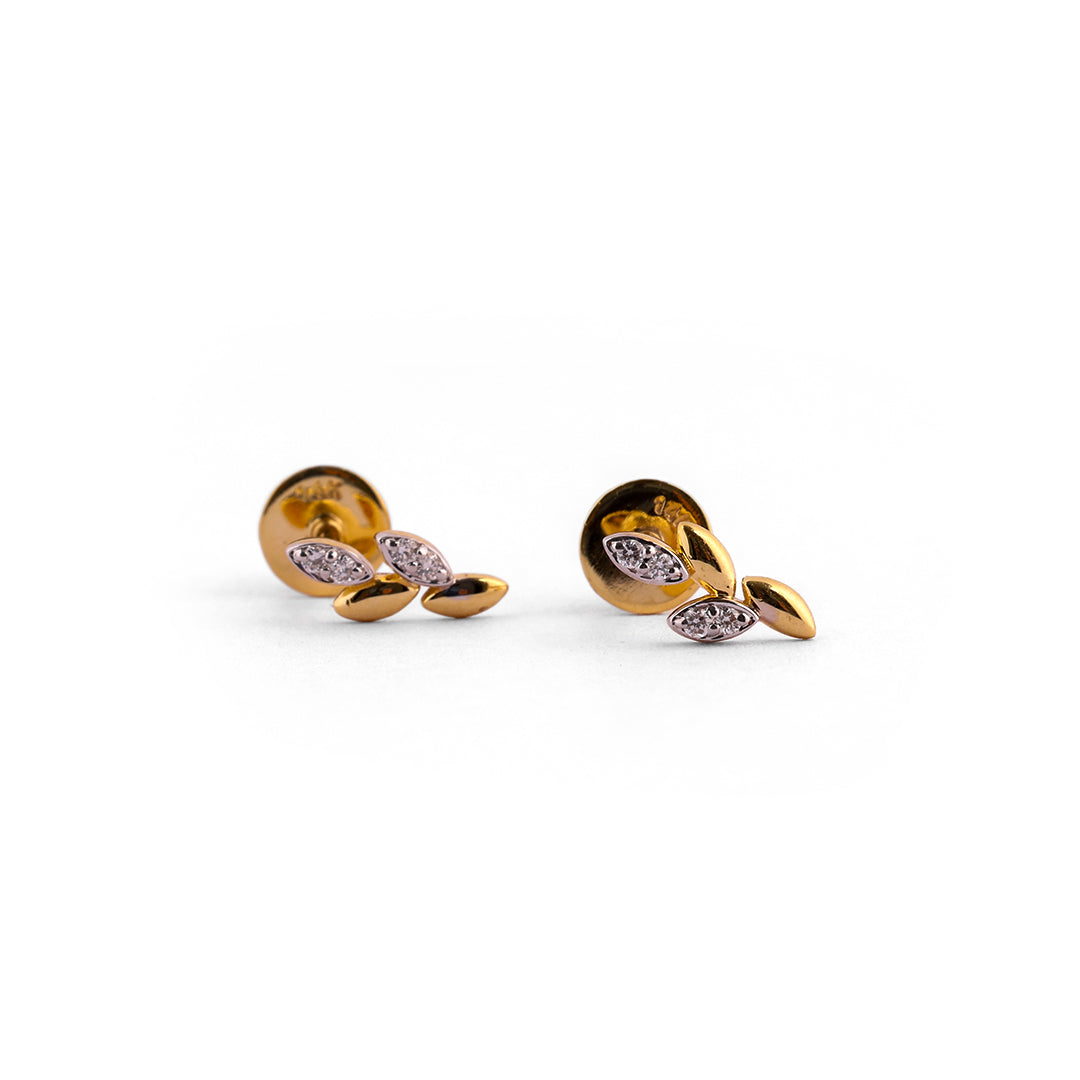 Ivella Vine Sculpted Leaf Diamond Ear Climber Earrings – view 4