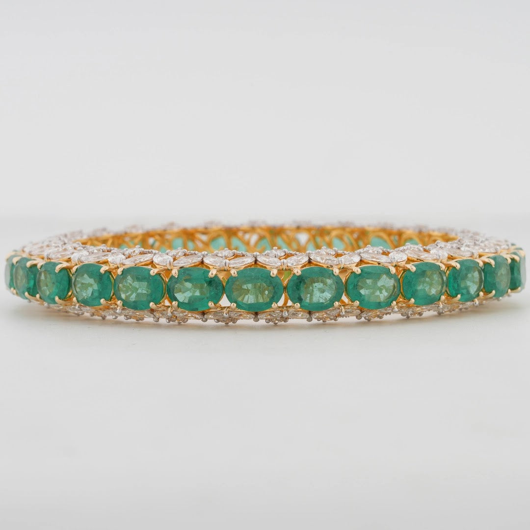 18.86 Ct Mixed-Cut Lab-Grown Diamond with 39.9 Ct Lab-Grown Colourstone Bangle — view 2