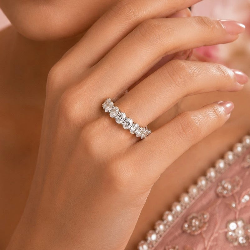 Lumina Graduated Round Diamond Band — worn view