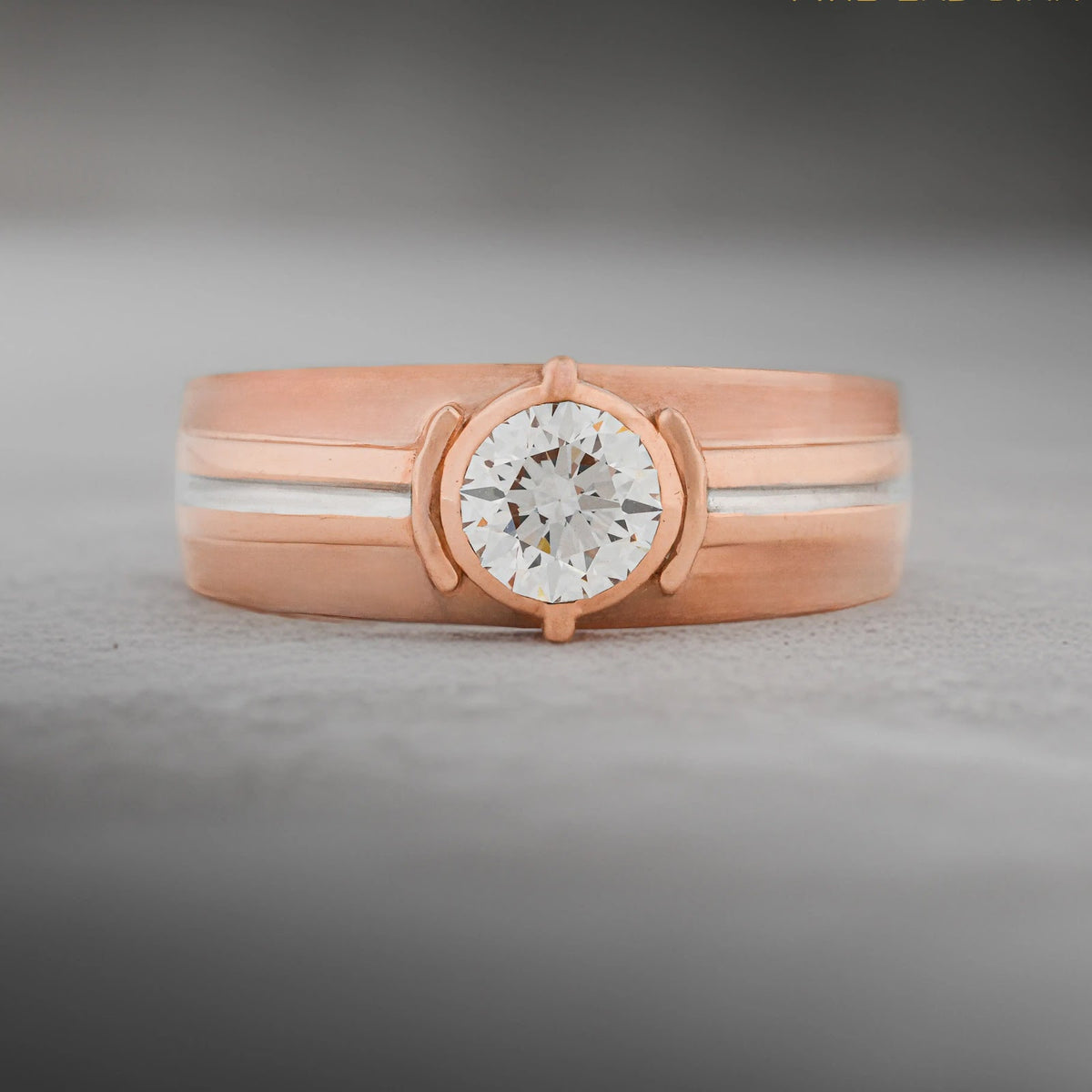 Monarch Round Bezel Groove Signet Ring — front view