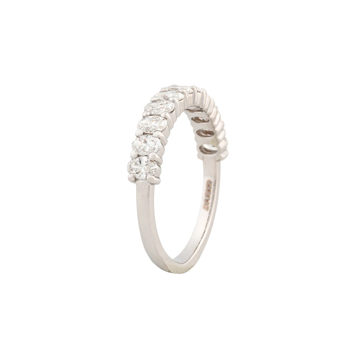 Serenade Graduated Round Diamond Band — angled view