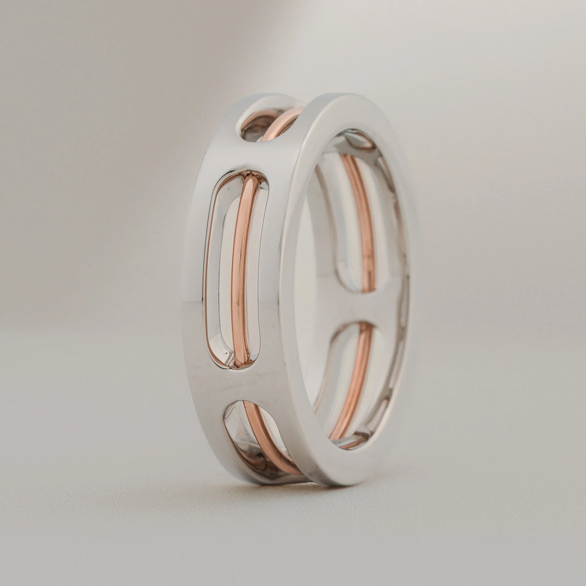 RJA0102 — angled view