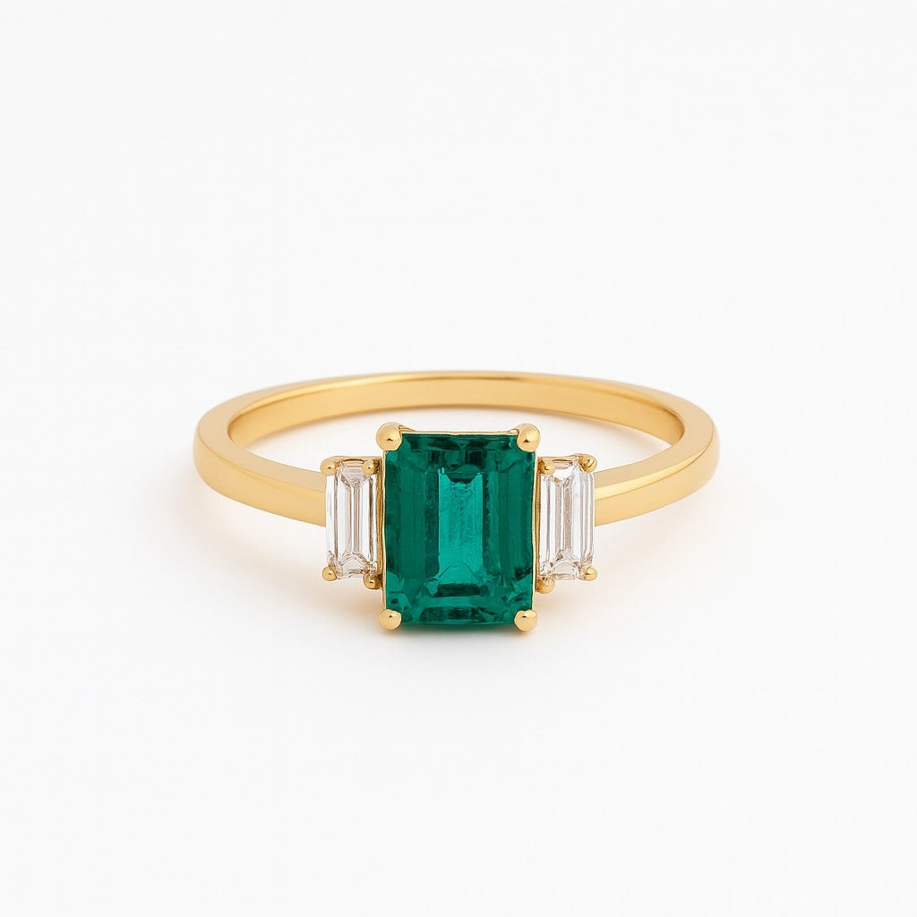 Oval Emerald and Diamond-Shoulder Ring - side view
