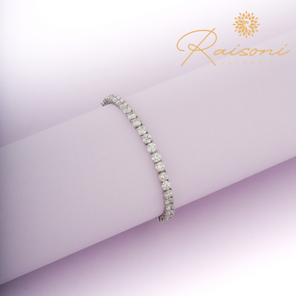 Tennis Bracelet in Gold With Studded Lab Diamond For Women