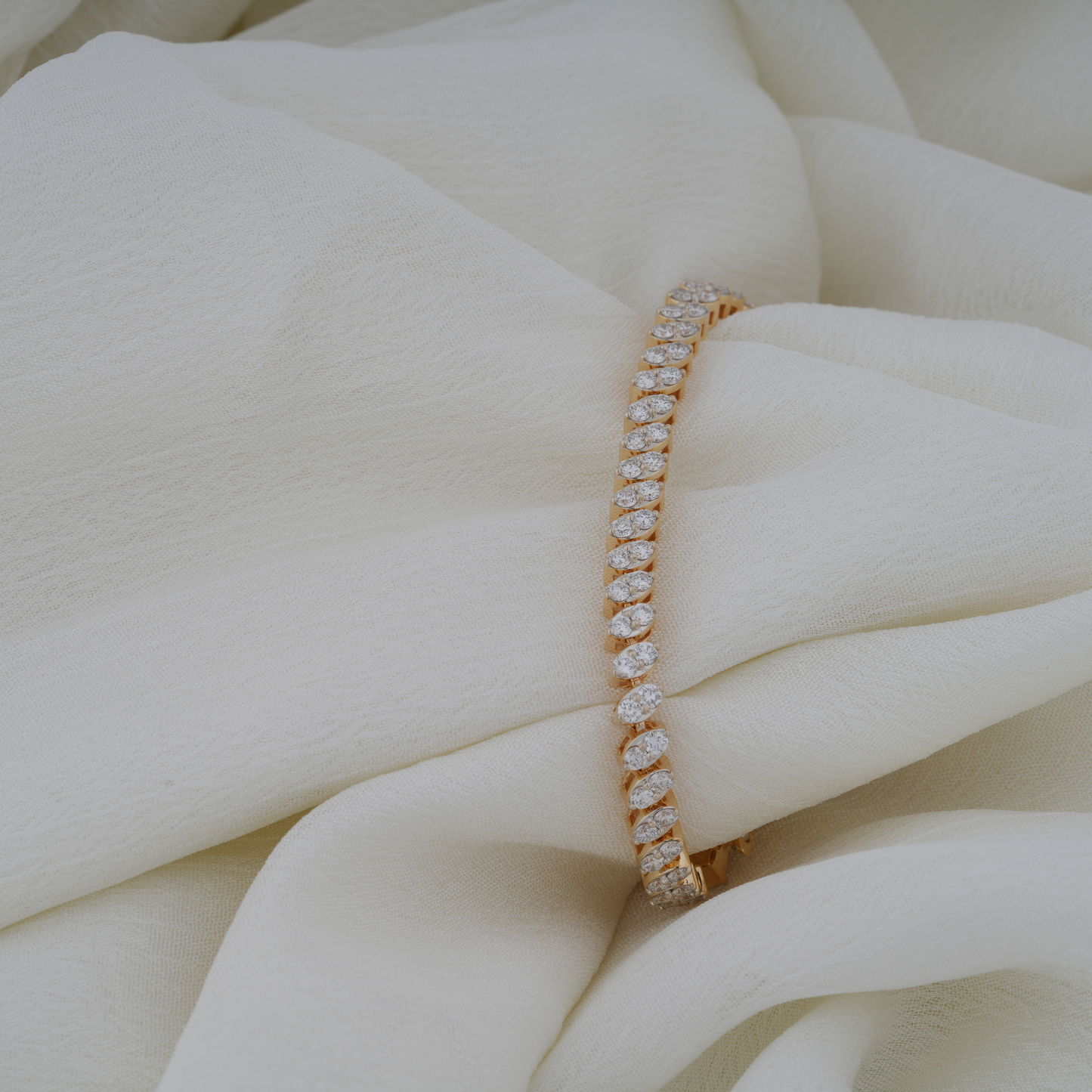 Sparkling 4 Carat Timeless Round Lab Diamond Bracelet For Women