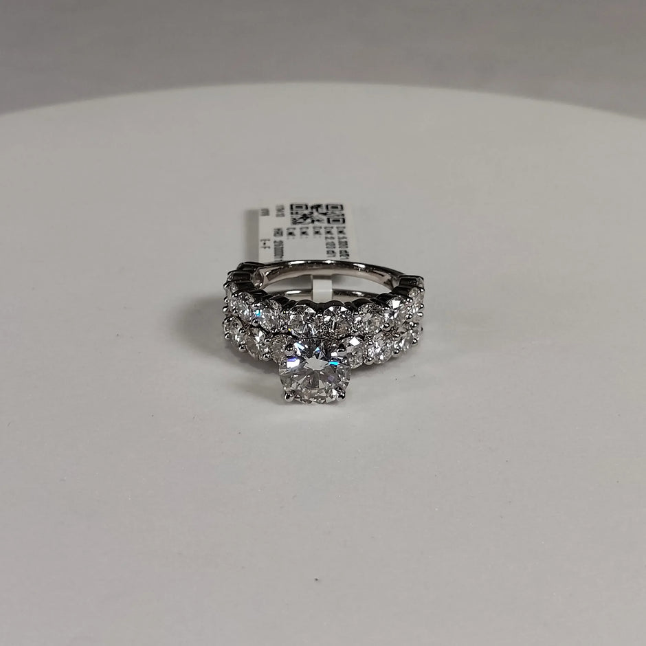 3413 Ring