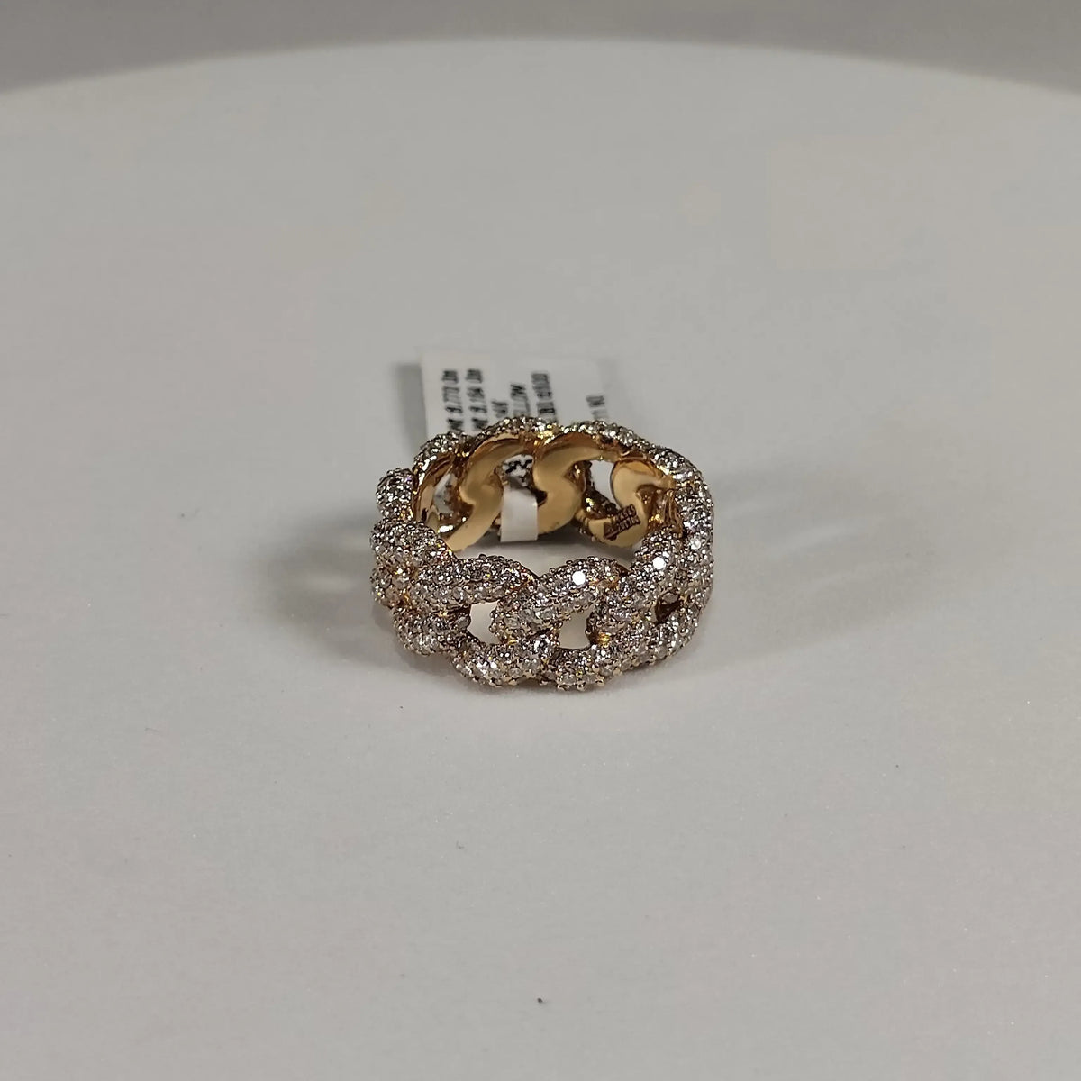 3697 Ring
