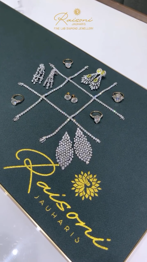 Tic Tac Toe game of jewelry