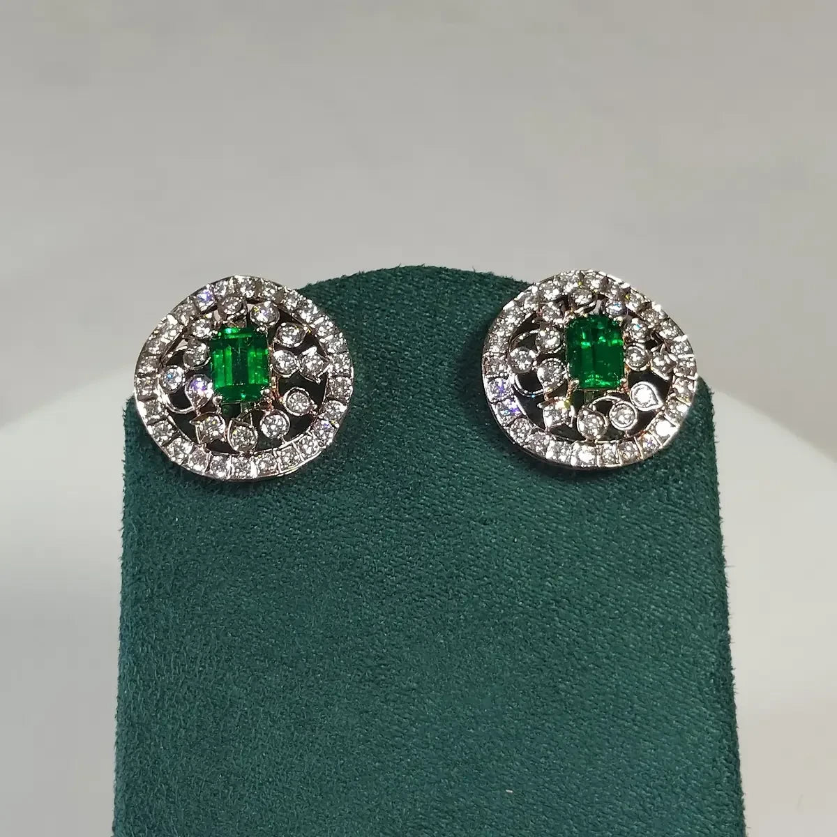4996 Necklace Set