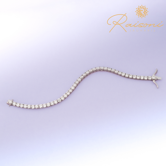 Tennis Bracelet in Gold With Studded Lab Diamond For Women