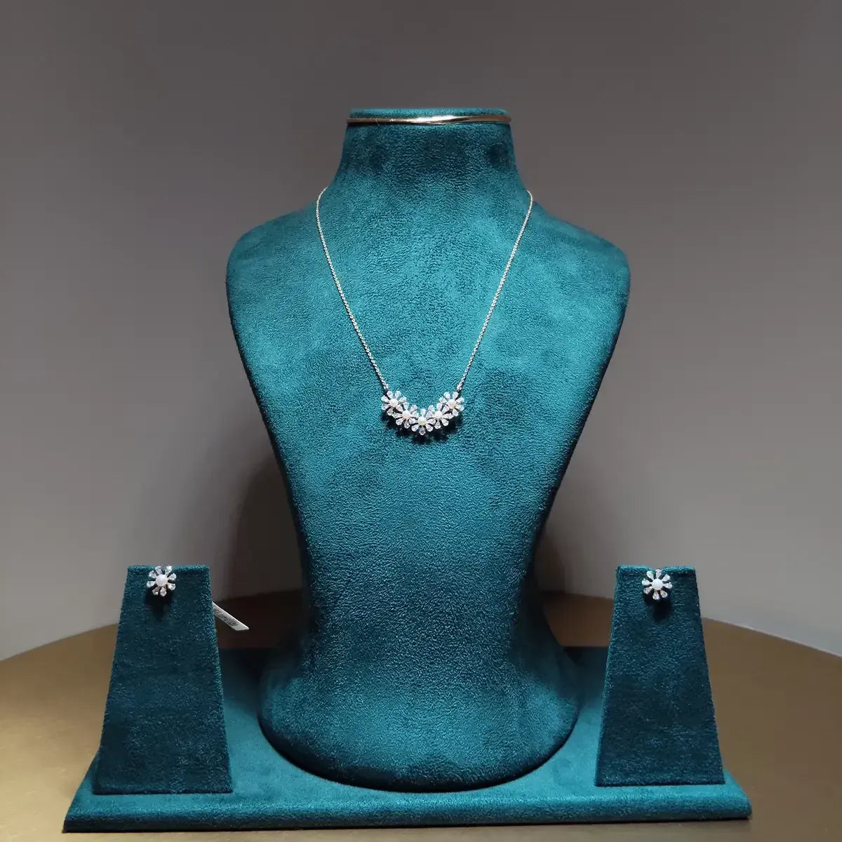 8920 Pendant Set