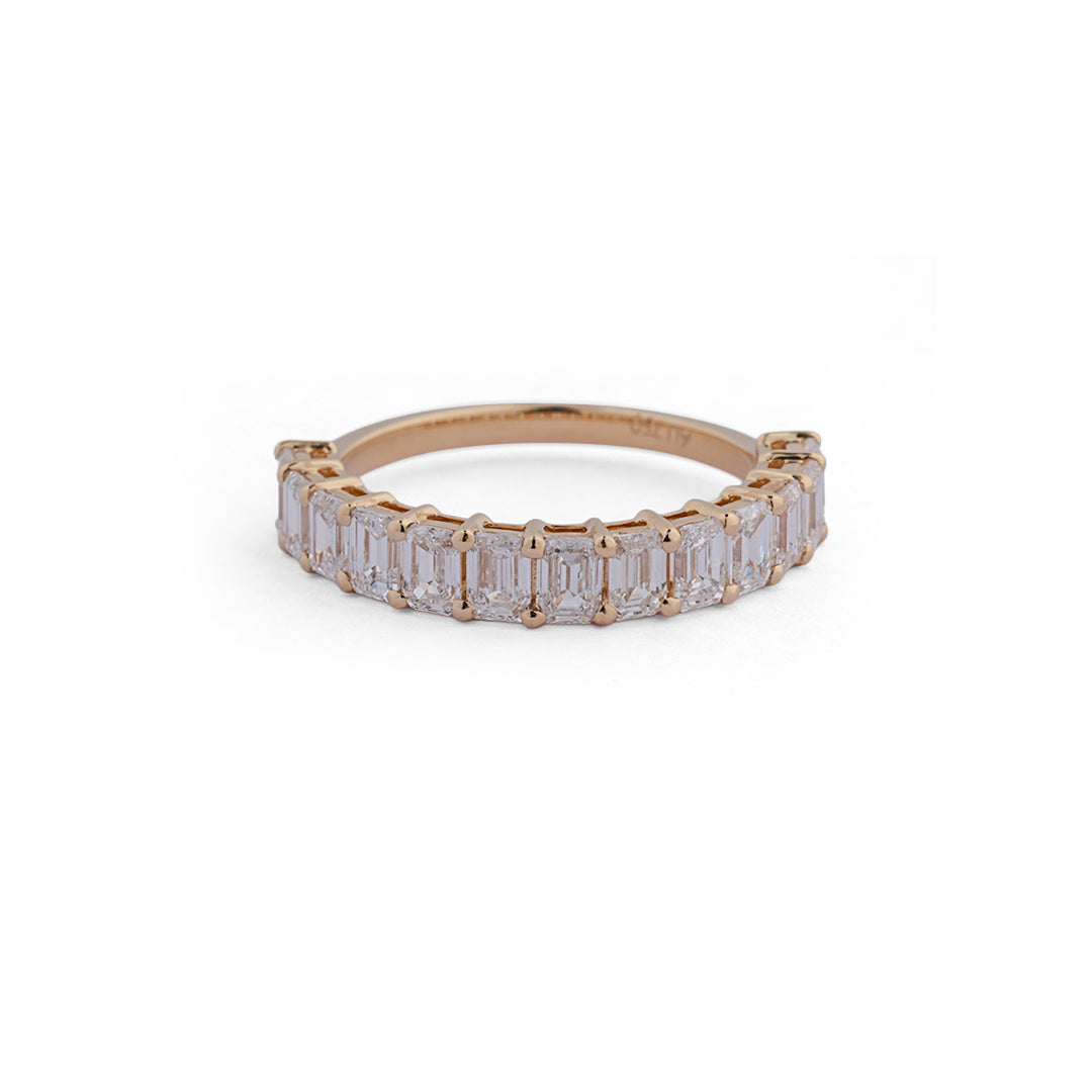 Emerald-cut lab-grown diamond half-eternity band - design VLR-1877