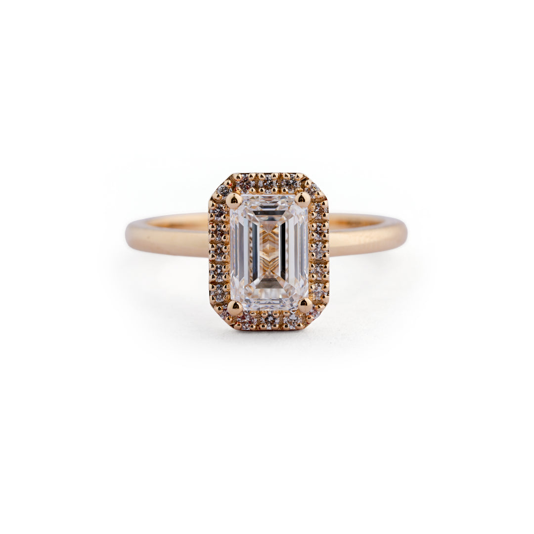 Emerald halo lab-grown diamond solitaire ring - design VLR-1923