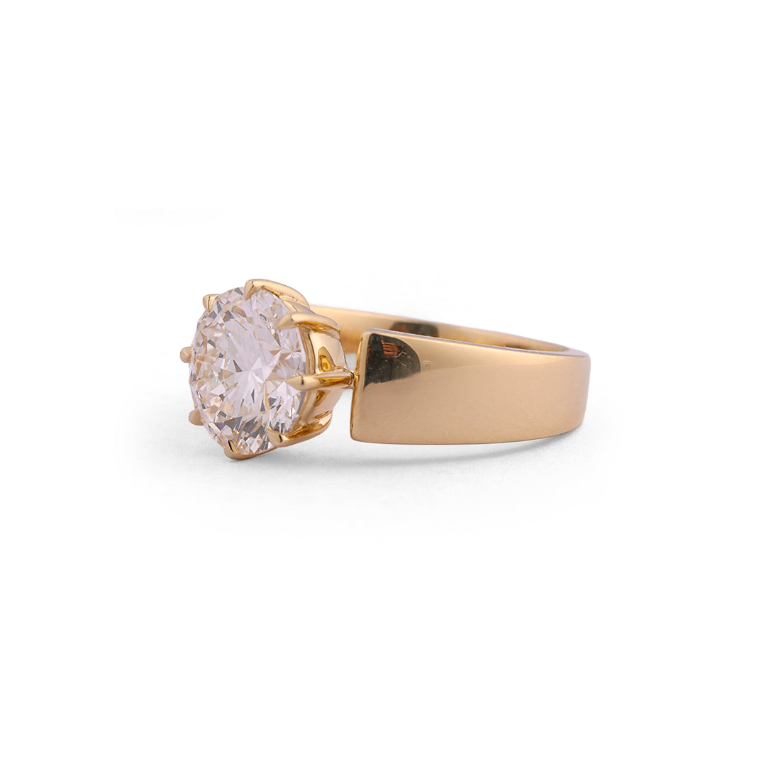 Round solitaire lab-grown diamond ring with sculpted shoulders - design VLR-1934