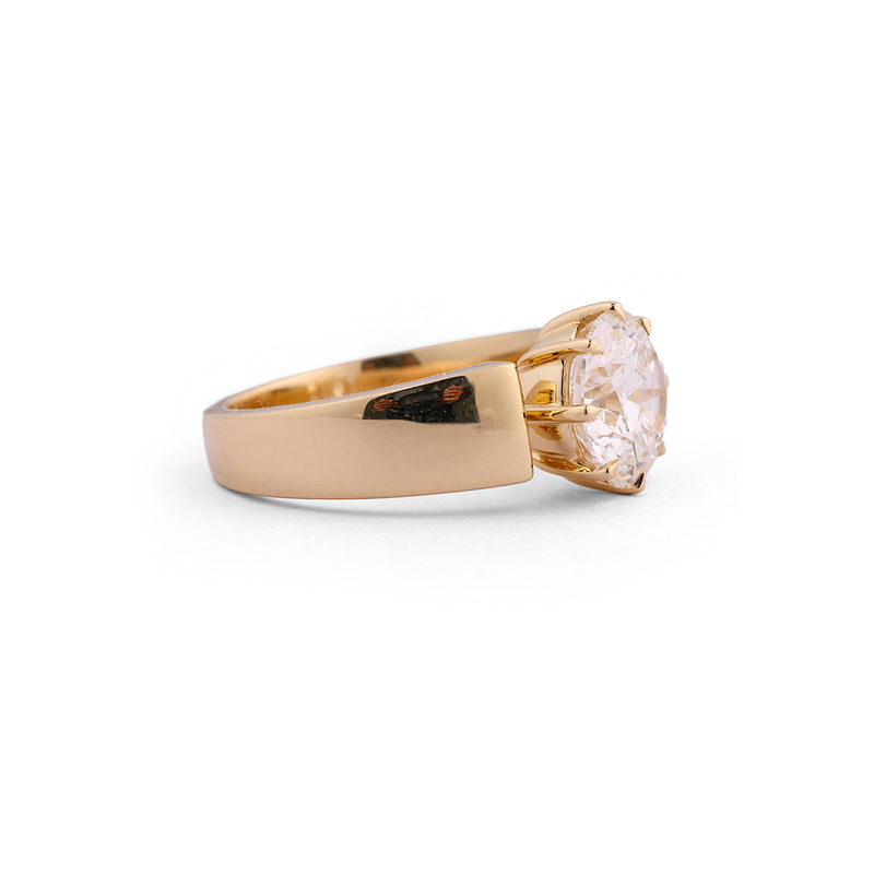 Round solitaire lab-grown diamond ring with sculpted shoulders - design VLR-1934