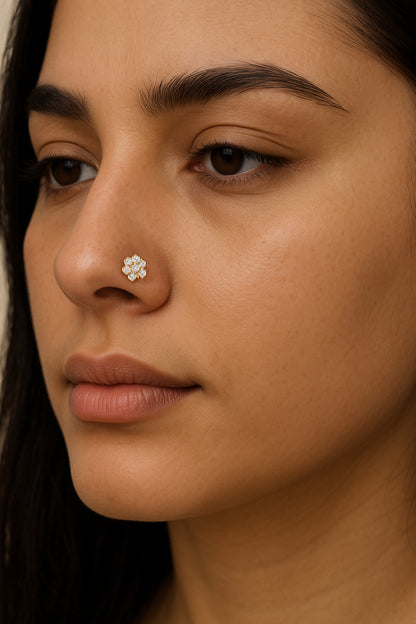 Clustered Phool Motif 50 Pointer Lab Diamond Studded Nosepin