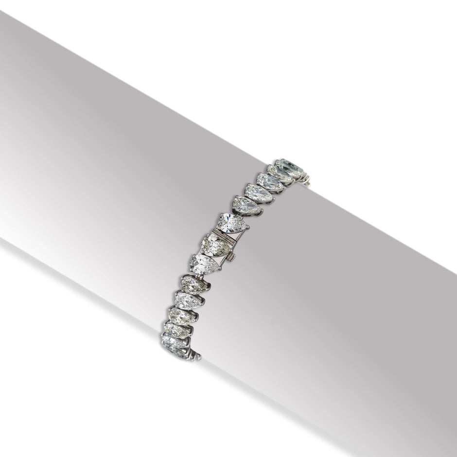 22.97 Carat Lab-Grown Diamond Bracelet for Women - view 2