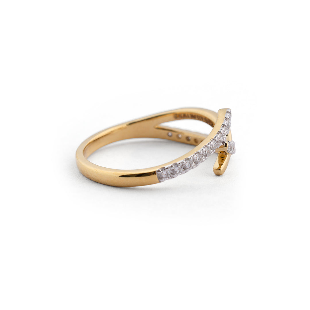 Crossover pavé open lab-grown diamond ring top view