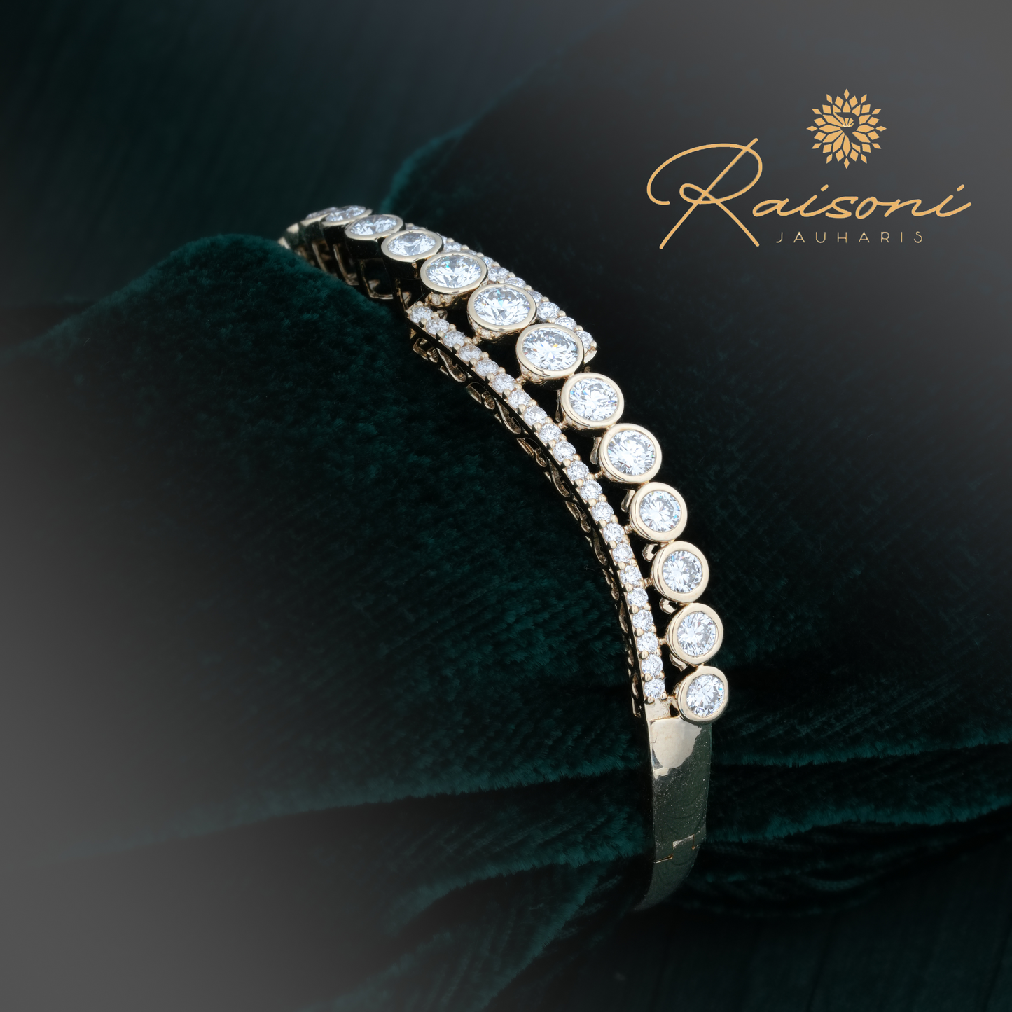 3.7 Carat Brilliant Round Lab Grown Diamond Chain Bracelet in Gold For Women