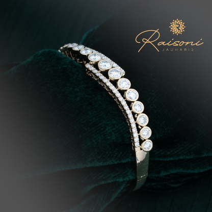 3.7 Carat Brilliant Round Lab Grown Diamond Chain Bracelet in Gold For Women
