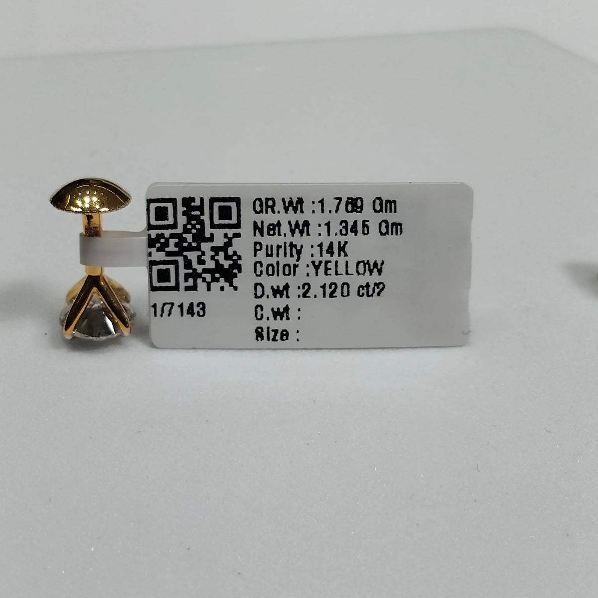 7143 Earring