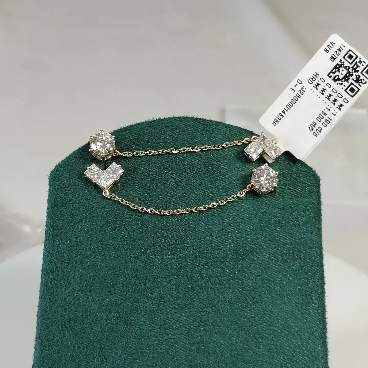 4209 Earring
