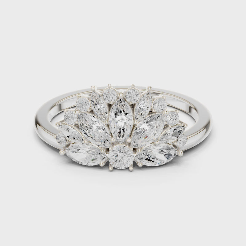 Peacock-inspired Cluster Lab Grown Diamond Anniversary Gifting Ring in 1 Carat