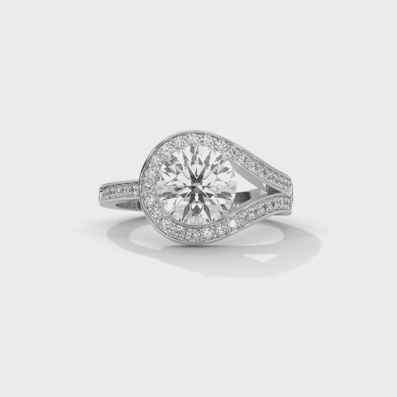 Antique Classic Round Halo Engagement Ring For Women in 2 Carat Lab Diamond