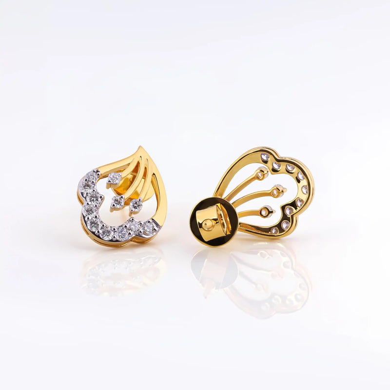 Serein Openwork Leaf Pavé Diamond Stud Earrings